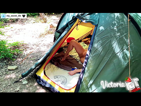 ❤️ ຖ່າຍໃນກ້ອງຖ່າຍຮູບ Passionate jerk off Stranger in a tent ❤️❌ ການຮ່ວມເພດພິເສດ ຢູ່ຄອມ lo.robosexshop.ru ❌️❤